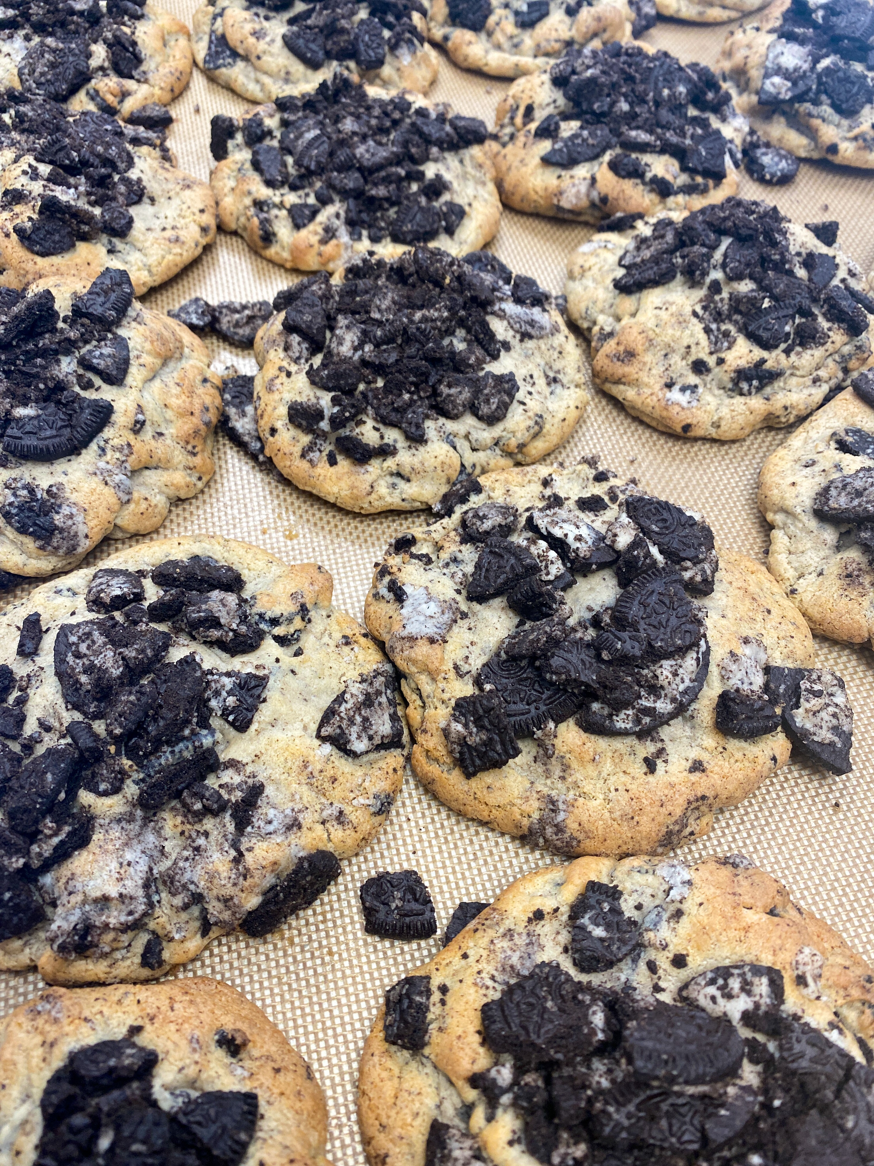 cookies n cream cookies